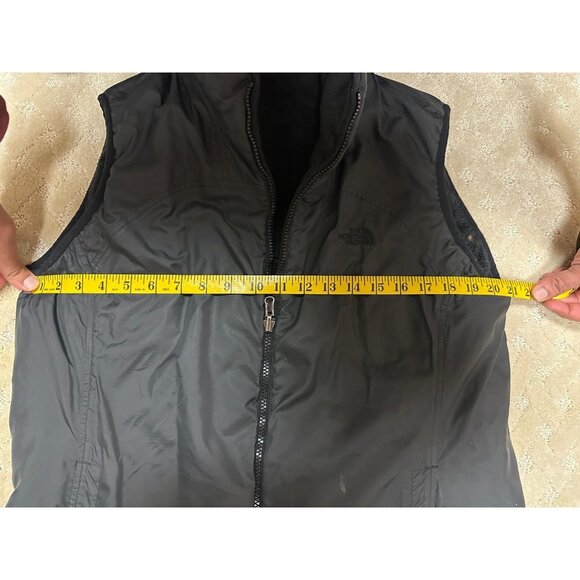 The North Face Vest Men's S/M Black Reversible Sherpa Fleece - Picture 2 of 4